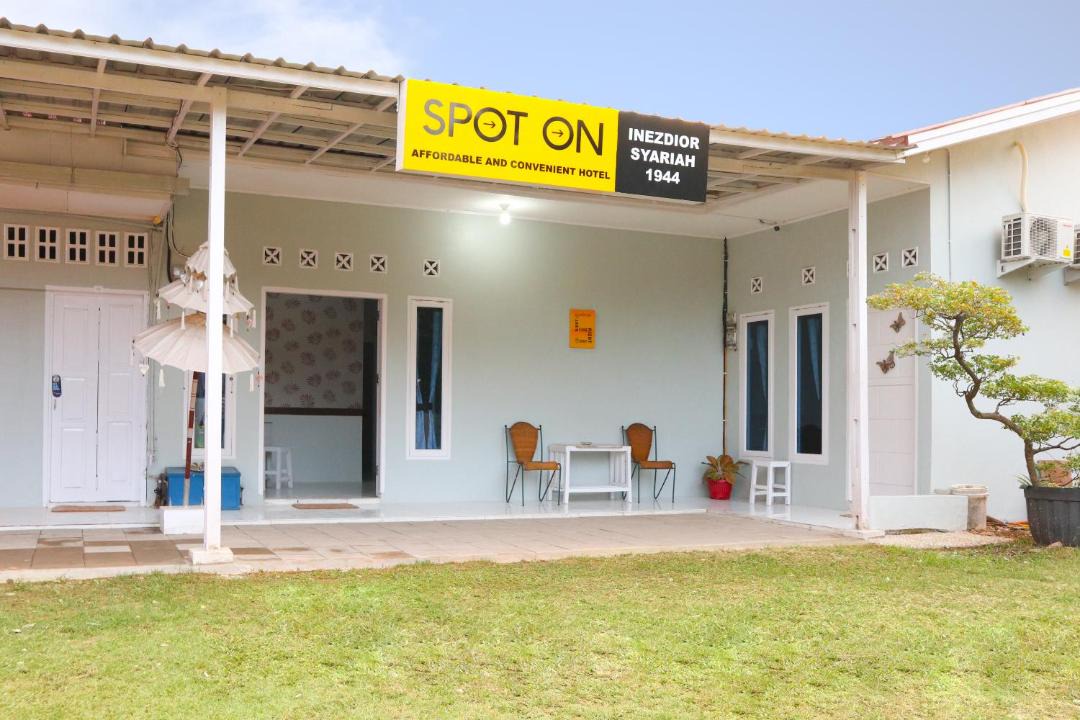 Photo of Buildings in Padang