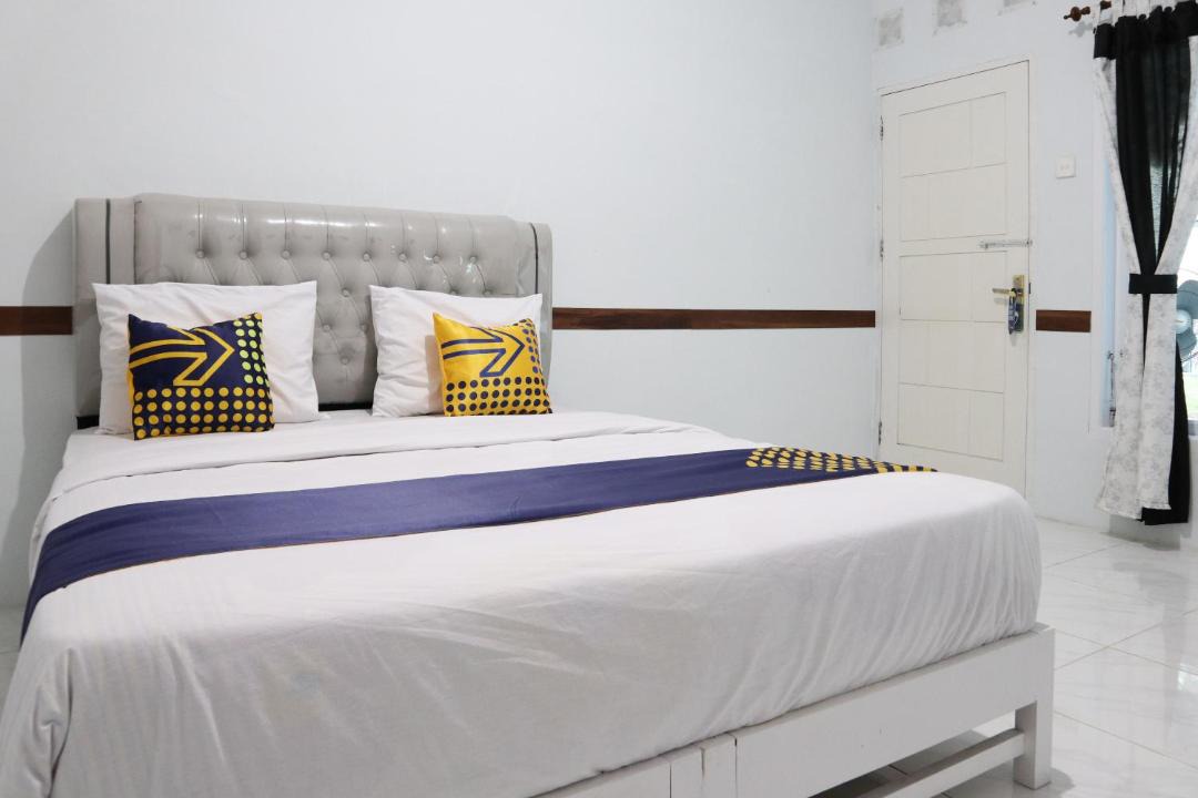 Photo of Bedroom in Padang