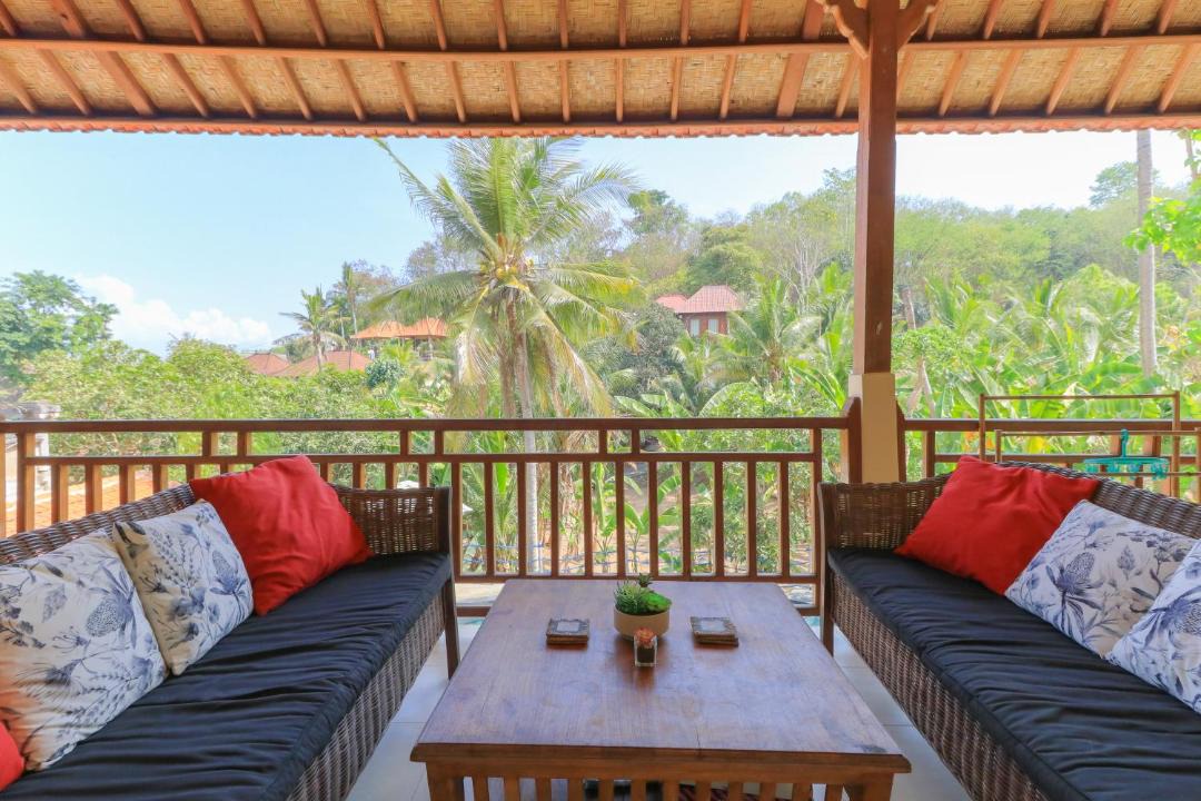 Photo of Patio Balcony in Mushroom Bay