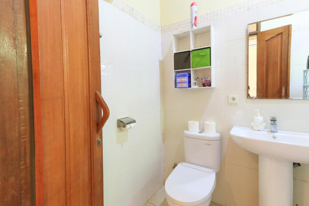 Photo of Bathroom in Mushroom Bay