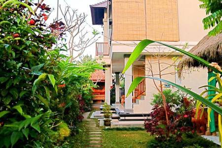 Photo of Buildings in Kedewatan
