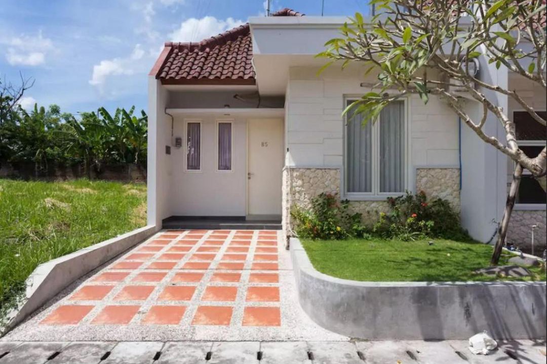 Photo of Buildings in Banjar Semer
