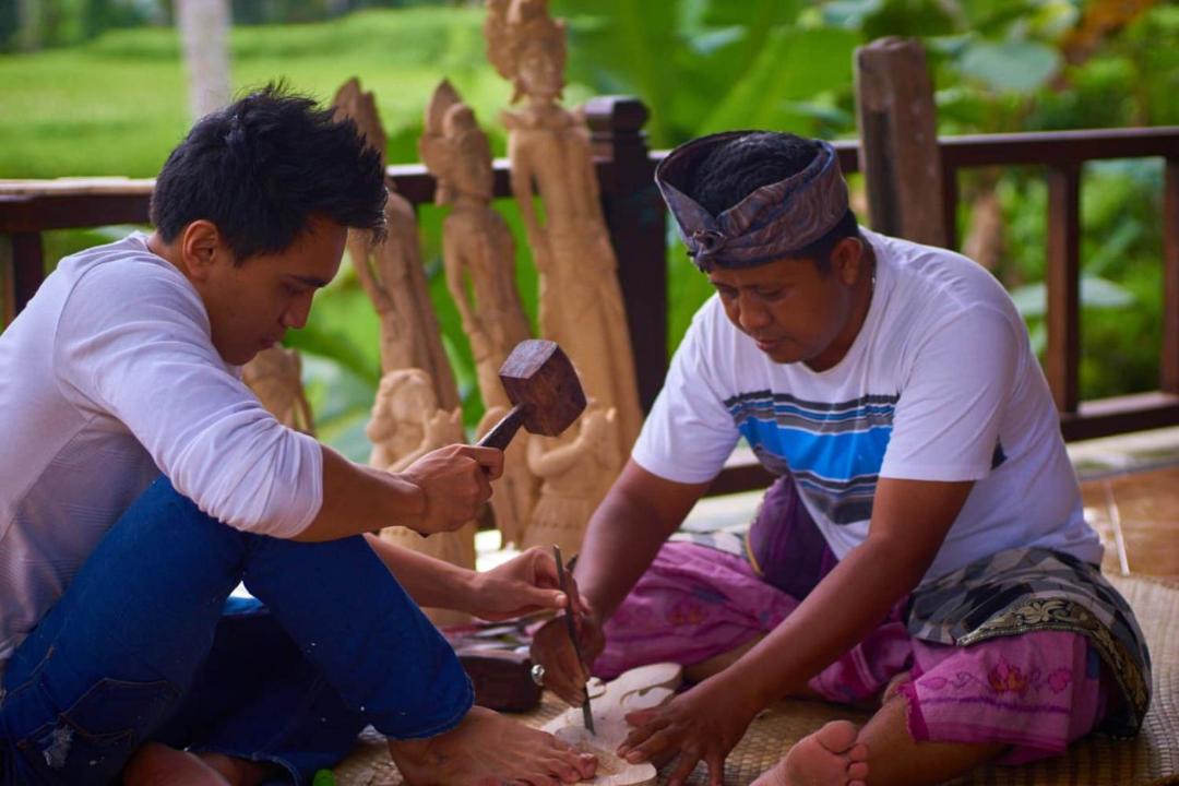 Photo of Human In Picture in Melayang