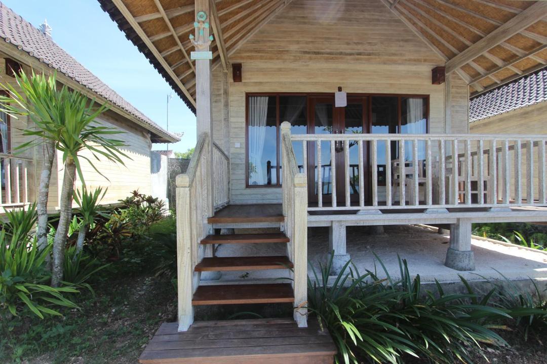 Photo of Others in Mushroom Bay