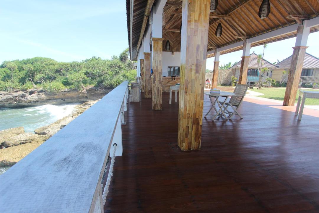 Photo of Others in Mushroom Bay