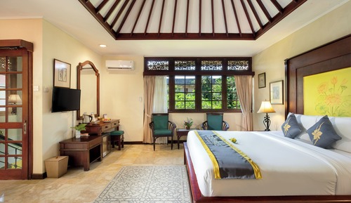 5 Bed Room Villa
