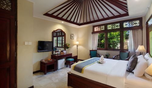 3 Bedroom Garden Villa