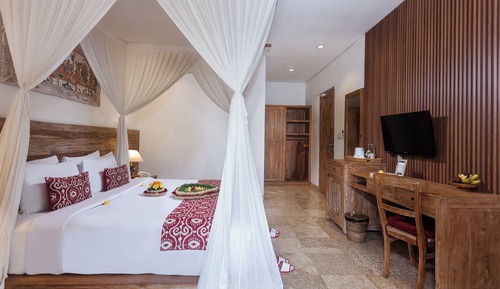Suite with Balcony