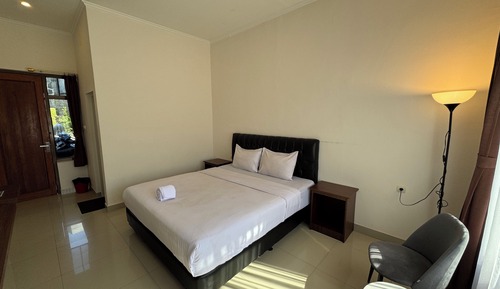 Deluxe Single Room, Balcony, Garden View