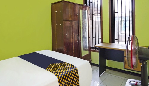 Economy Single Room