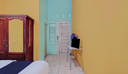 Basic Double Room
