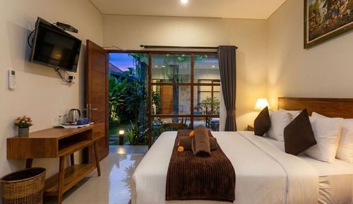 Deluxe Double Room with Kitchen