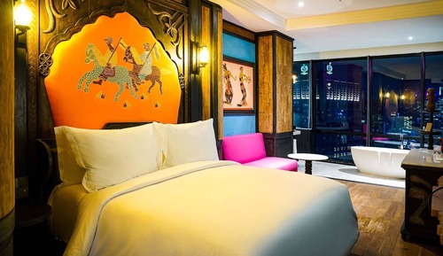 Orient Room - King Bed (2 adults + 1 child)