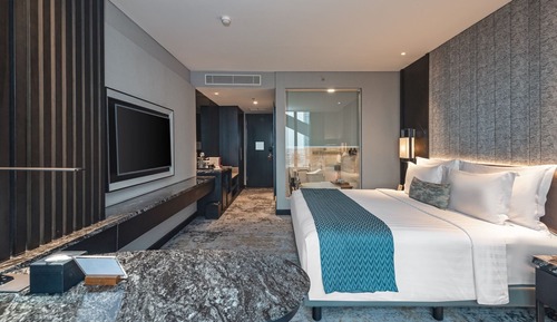 Premier King Room