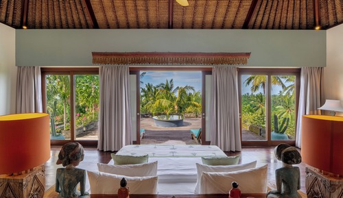 Villa as 5 bedrooms (max 14 people)
