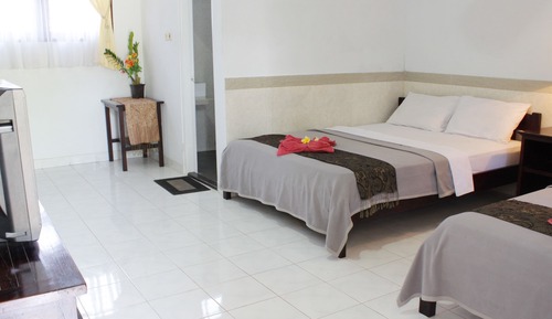 Standard Double or Twin Room, Garden View