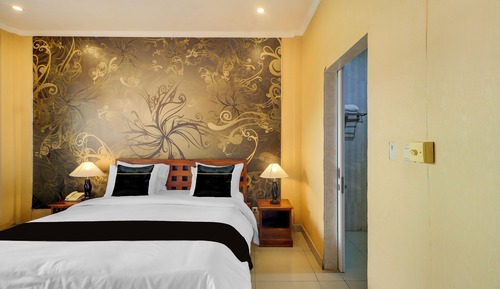 Deluxe Suite, Balcony