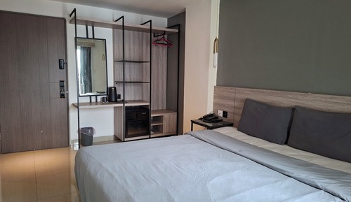 Standard Single Room