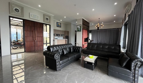 Grand Villa, Mountain View