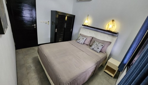 Bungalow, Sea View