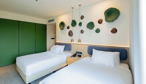 Metro Room Twin Bed