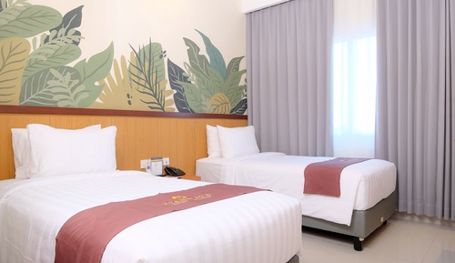 Deluxe Twin Room