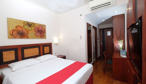 Superior Double Room, City View