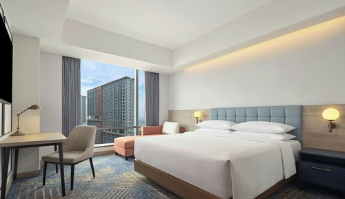 Premium Room, 1 King Bed (View)