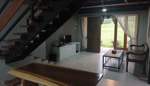 Sakala Family Balcony