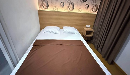 Violet Room