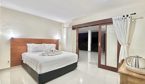 Double Room, City View