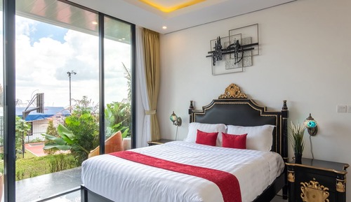Family Villa