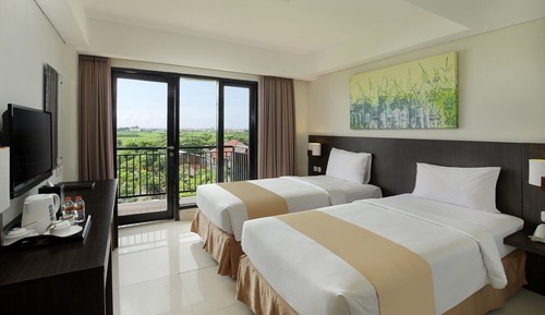 Deluxe Twin Room, City View