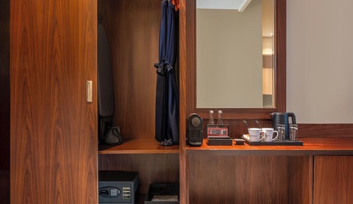 Executive Suite