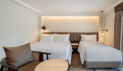 Village Family Junior Suite