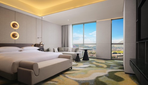 Deluxe Room, 1 King Bed, Corner