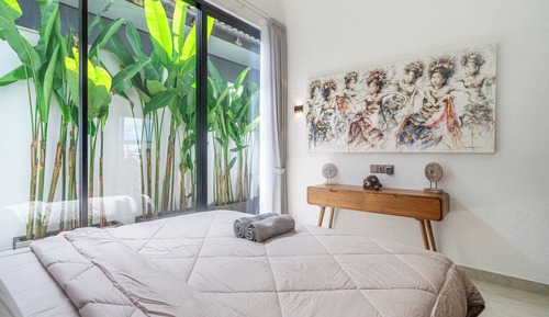 Luxury Villa, 3 Bedrooms, Patio, Garden View
