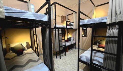 Bed in 6-Bed Mixed Dormitory Room