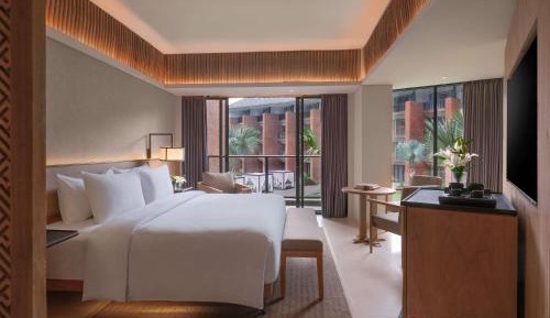Grand Deluxe King Room with Balcony and Pool View
