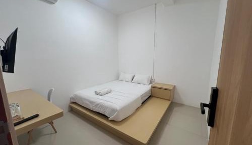 Double Room with Shared Bathroom