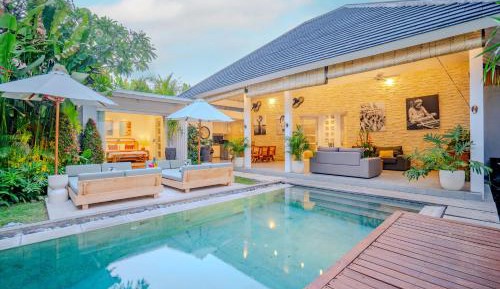 Villa with Private Pool