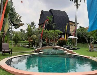 Deluxe Bungalow