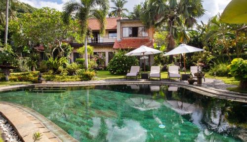 Villa with Private Pool
