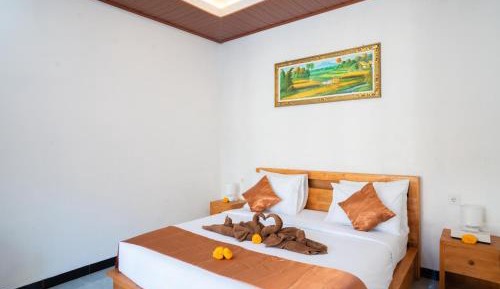 Deluxe Room (2 Adults + 1 Child)