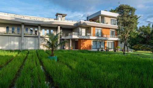 Three-Bedroom Villa