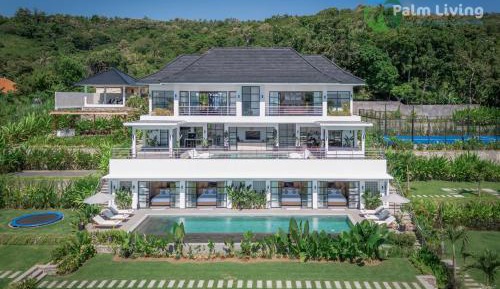 Villa with Sea View