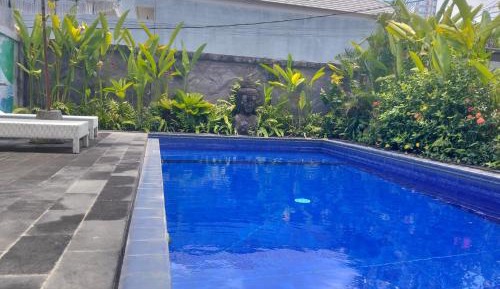 Twin Room with Pool View