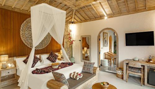 One Bedroom Pool Villa with Valley View