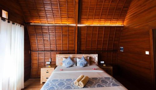 Lumbung Deluxe King Room