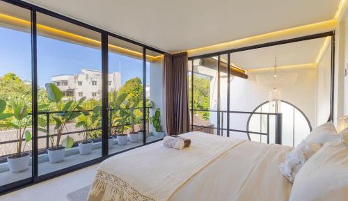 Deluxe Villa